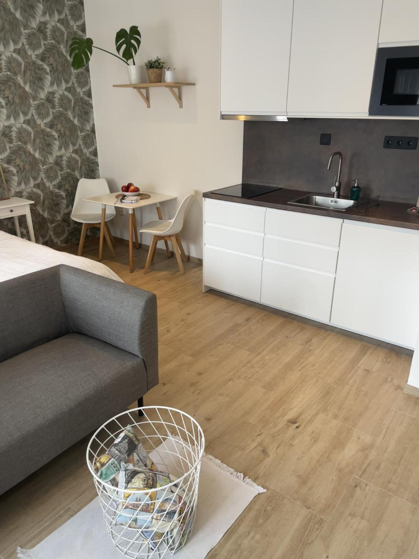 Apt 100 Praag Buitenkant foto